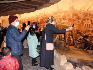 Panorama 25 Aralık Müzesini 5 Ayda 100 Bin Kişi Ziyaret Etti