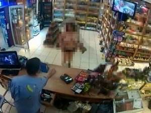 Üstsüz Alışveriş Yapan Kadın Serbest Bırakıldı