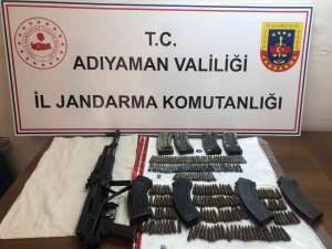 Adıyaman’da Terör Örgütüne Ait Silah Ve Gıda Maddeleri Ele Geçirildi
