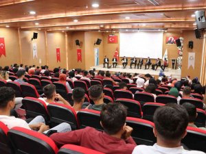 Üniversite Hazırlık Öğrencilerine Sıra Gecesi