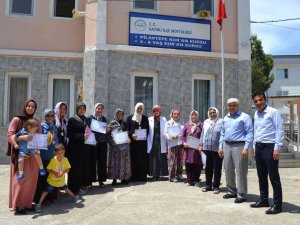 Salihli’de Kursiyerler, Katılım Belgelerini Aldı