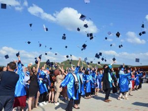 Emet Myo’da Mezuniyet Coşkusu