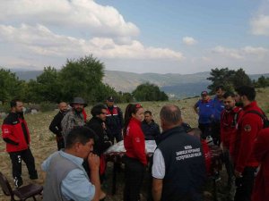 Bursa’da Kaybolan 76 Yaşındaki Kadını Arama Çalışmaları Devam Ediyor
