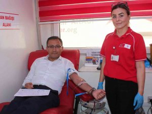 Alaşehirliler Kan Verme Yarışına Girdi