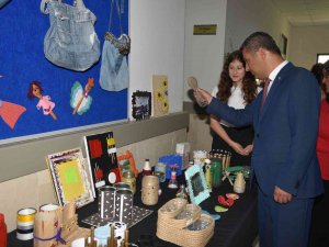 Atık Malzemeler Öğrencilerin Ellerinde İkinci Bir Hayata Kavuştu