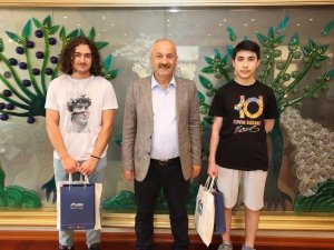 Dereceye Giren Öğrenciler Ödüllendirildi