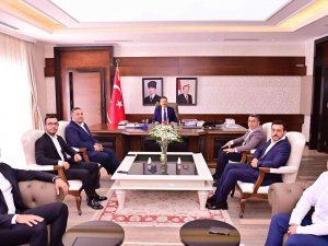Efeler 09 Skf Yönetim Kurulu Vali Aksoy İle Görüştü