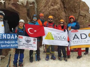 Erciyes Kuzey Buzul Zirve Tırmanışı Başarıyla Gerçekleştirildi