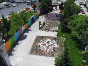 Pursaklar’da Şehit Salim Akgül Parkı Yenilenen Yüzü İle Yaza Hazır