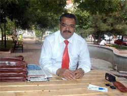 Bu adam kim, Her dediği çıkıyor !