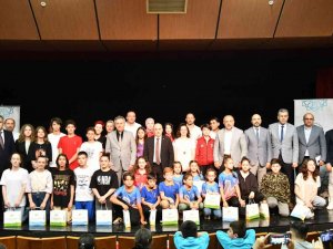 8 Yılda 85 Bin Minik Yüzme Öğrendi