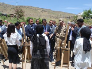 Muradiye Hem’den Yılsonu Sergisi