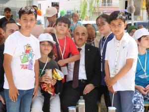 Samsun Valisi Dağlı: “Çocukların Kitaplardan Önce Bizleri İzlediğinin Farkındayız”