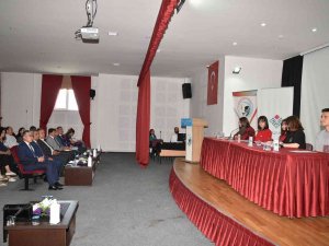 Anadolu Mektebi Yazar Okumaları Gerçekleşti