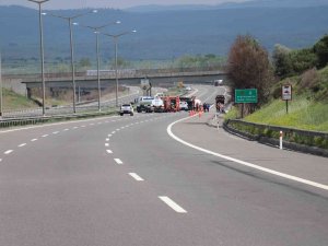 Lpg Tankeri Devrildi, Tem Otoyolu Kapandı