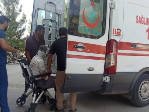 Traktör Römorkundan Düşen Vatandaş Ağır Yaralandı