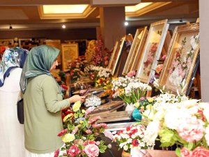 El Emeği Eserler Ziyaretçilerin Beğenisine Sunuldu