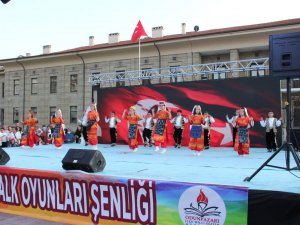 Odunpazarı’nda Halk Oyunları Şenliği