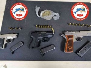 Aranan Şahıslara Yönelik Uygulamada 30 Kişi Yakalandı, 12 Kişi Tutuklandı