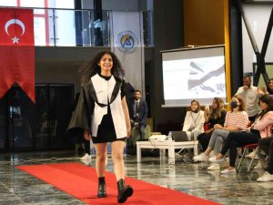 Trabzon’da Mimariden Modaya Defilesi