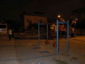 Adana’da Çocuk Parkında Silahlı Kavga: 1 Ölü