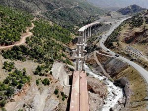 Bitlis’te Yapılan Bölgenin En Büyük Viyadükü Bitmek Üzere