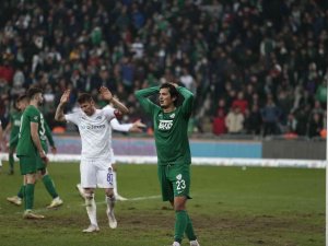 Bursaspor’u Parası Başarısızlığa Sürükledi