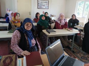 Kur’an Kursu Öğrencilerine Sağlık Eğitimi Verildi