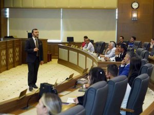 Bursa Büyükşehir’de Kamu Personeline ‘Protokol’ Eğitimi