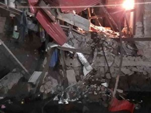 Hindistan’da Bina Çöktü: 1 Ölü, 16 Yaralı
