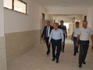 Başkan Akkaya Yeni Lise Binalarında İncelemelerde Bulundu