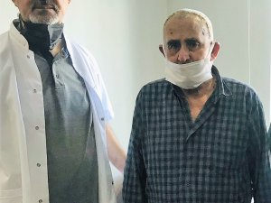 Tekerlekli Sandalyeyle Geldiği Egekent Hastanesi’nden Yürüyerek Ayrıldı