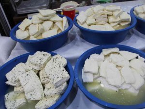 Uzman Doktor Hayvansal Ürünlerden Bulaşan Hastalığa Dikkat Çekti