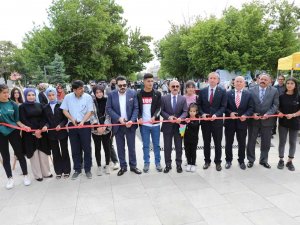 Ağrı’da Mesleki Eğitim Sergisi Açıldı