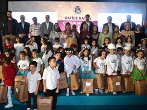 Hatice Hatun Külliyesi Çocuk Mektebi’nde Mezuniyet Heyecanı
