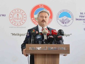 Melikgazi Belediyesi’nin Eğitime Desteği Sürüyor