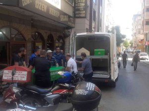 Yaşlı Adam Evinde Silahla Vurulmuş Halde Ölü Bulundu