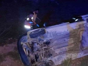 Siirt’te Otomobil Şarampole Yuvarlandı: 2’si Çocuk 7 Yaralı