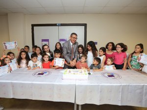 Minikler İlk Yabancı Dil Sertifikalarını Aldı