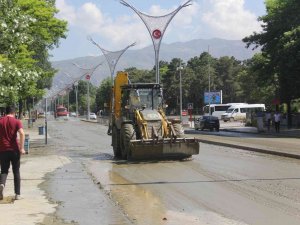 Erzincan’da Sel Felaketinin Yaraları Sarılıyor