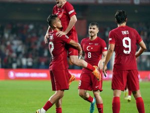 A Milli Futbol Takımı’nda Hedef 3’te 3