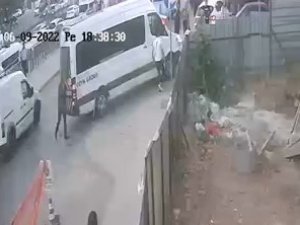 Tuzla’da Tartıştığı Kişiyi Sırtından Bıçaklayıp Kovaladı
