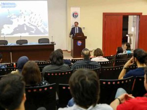 Gaün’de Yurt Dışına Gidecek Öğrenciler Bilgilendirildi