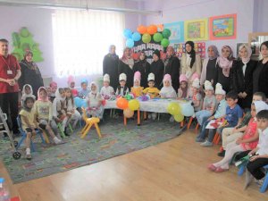 Kur’an Kursu Öğrencilerine Mezuniyet Programı