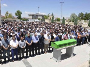 Kazada Hayatını Kaybeden Greyder Operatörü Son Yolculuğuna Uğurlandı