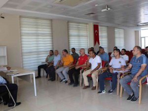 Siirt Gençlik Ve Spor Müdürü Kısacık, Spor Branşları İl Temsilcileriyle Bir Araya Geldi