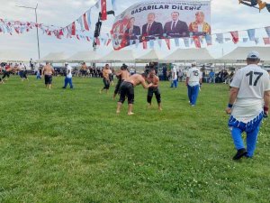 Tekirdağ’da Yağlı Güreşler Başladı