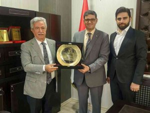 Ncr’den Irak Başkonsolosu Abdulwahid’e Ziyaret