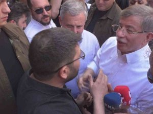 Davutoğlu’nu Şire Pazarı Ziyaretinde Yuhaladılar