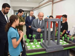 Vali Karadeniz Okullarda İncelemelerde Bulundu